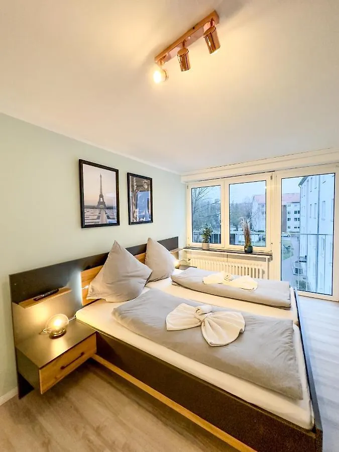 Apartment Fuer 3 Gaeste Mit Kostenlosen Parkplaetzen Und Lift Hannover